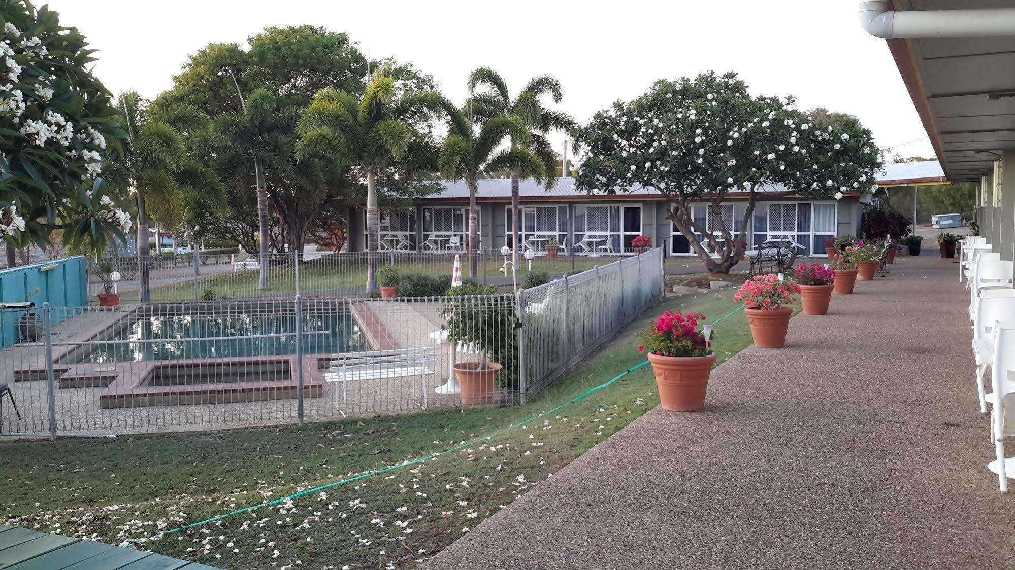 Ocean View Motel Bowen Exterior foto